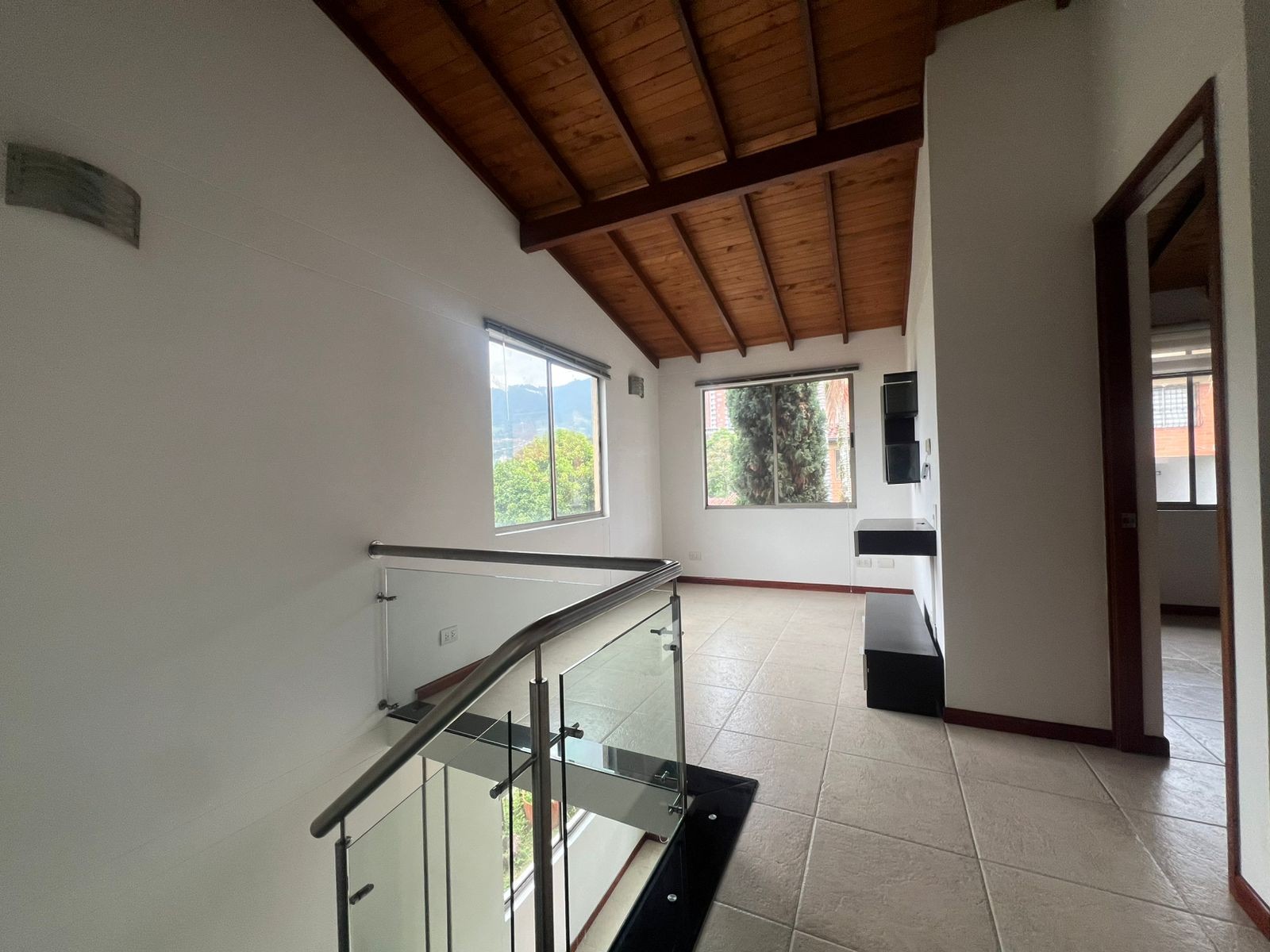 Casa en arriendo en Las Vegas, Envigado · foto 9 de 19
