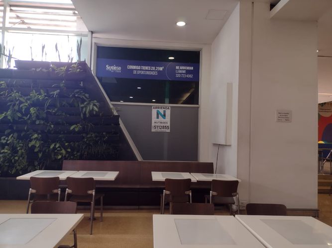 Local en arriendo en El Poblado, Medellín, 28 m² · foto 3 de 8