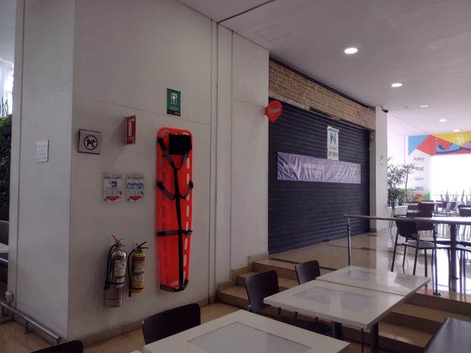 Local en arriendo en El Poblado, Medellín, 28 m² · foto 8 de 8