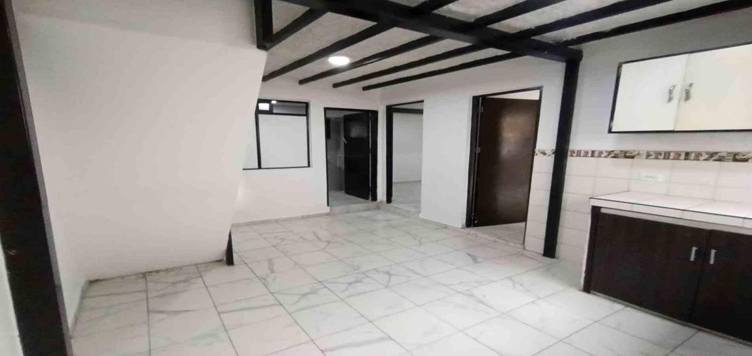 Edificio en venta en Liborio, Manizales, 546 m² · foto 5 de 17