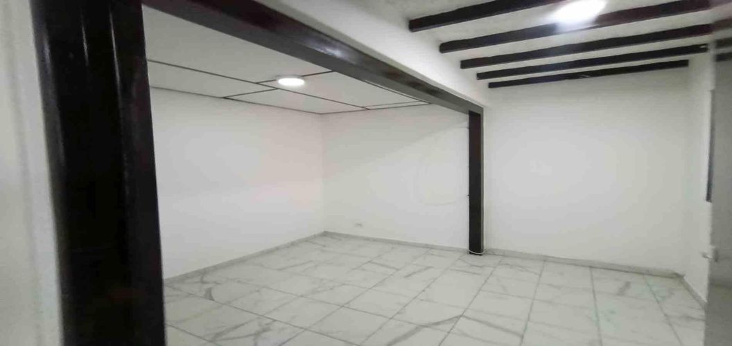 Edificio en venta en Liborio, Manizales, 546 m² · foto 6 de 17