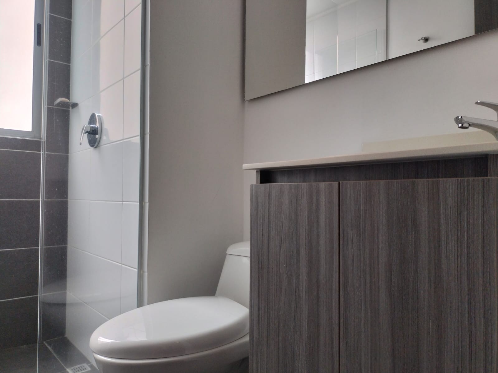 Apartamento en arriendo en El Poblado, Medellín · foto 13 de 14