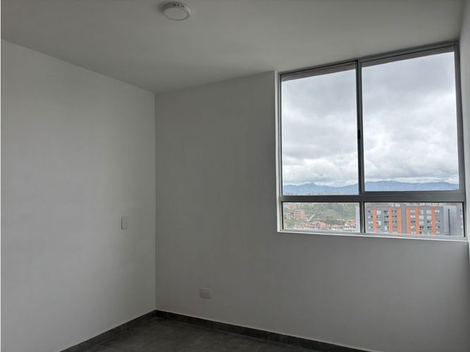 Apartamento de 3 alcobas en venta en Alto Del Medio, Rionegro, 57 m² · foto 4 de 15