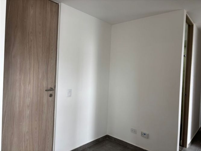 Apartamento de 3 alcobas en venta en Alto Del Medio, Rionegro, 57 m² · foto 10 de 15