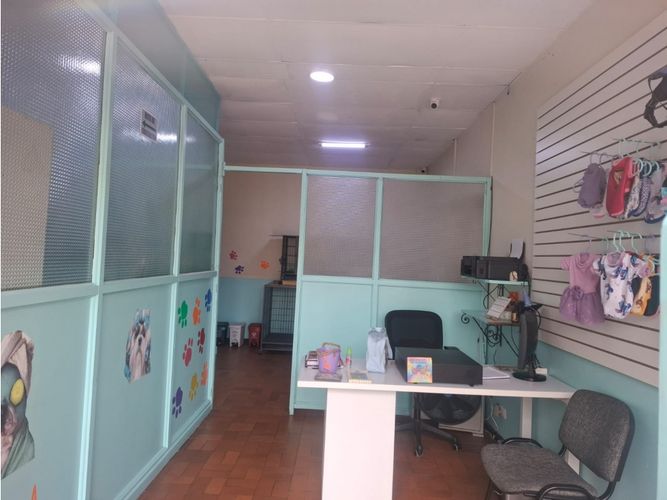 Local en venta en Los Colores, Medellín, 33 m² · foto 8 de 9