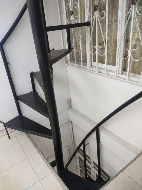 Casa de 8 alcobas en venta en El Poblado I, Cali, 60 m² · foto 20 de 24