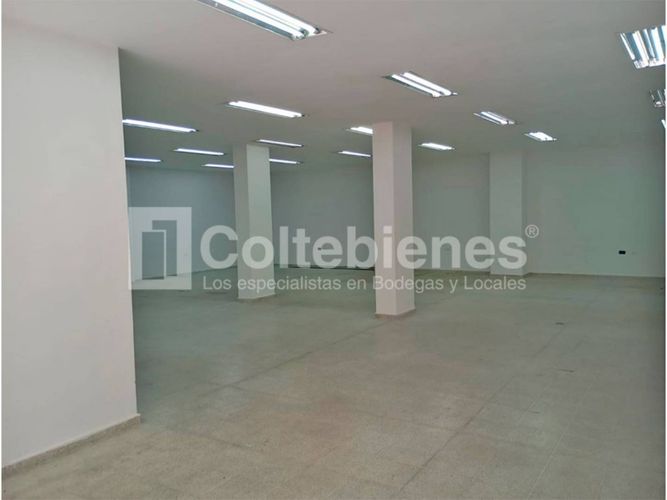Local en arriendo en Glorieta Pilsen, Itagüí, 170 m² · foto 5 de 8