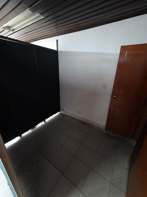Local en arriendo en San Pedro, Cali, 30 m² · foto 6 de 7
