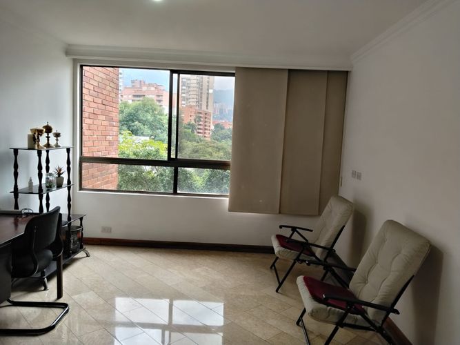 Apartamento de 4 alcobas en venta en El Poblado, Medellín, 165 m² · foto 13 de 19