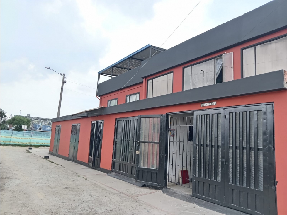 Casa en venta en Kennedy Central, Bogotá · foto 2 de 2