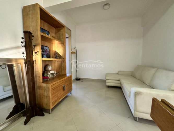 Apartamento de 4 alcobas en venta en Los Naranjos, Medellín, 265 m² · foto 19 de 24