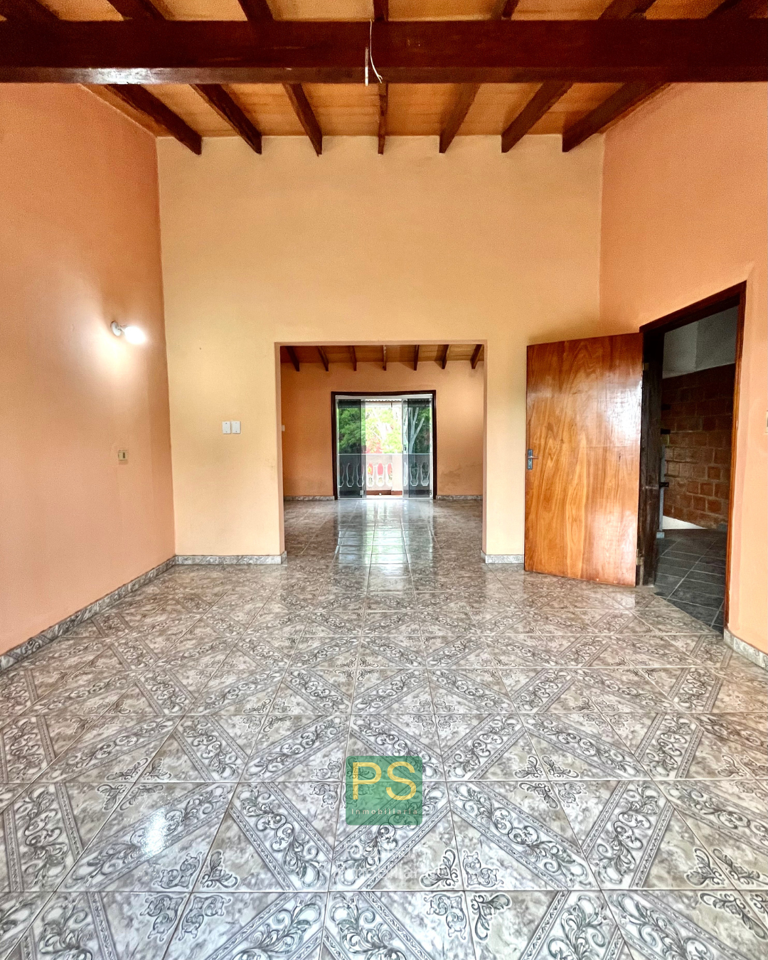 HERMOSO DPTO EN MARIANO ROQUE ALONSO — foto 2