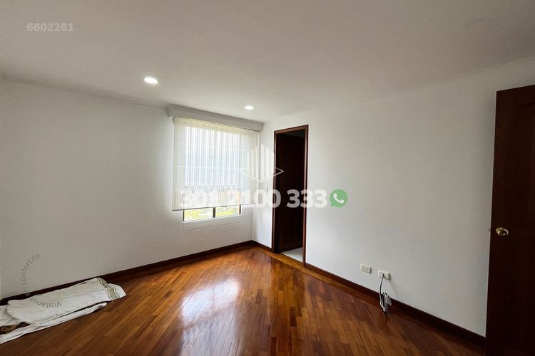 Apartamento de 3 alcobas en arriendo en El Tesoro, Medellín, 198 m² · foto 18 de 24