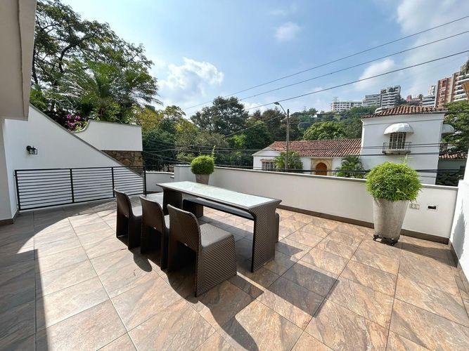 Casa de 4 alcobas en venta en Juanambu, Cali, 380 m² · foto 21 de 24
