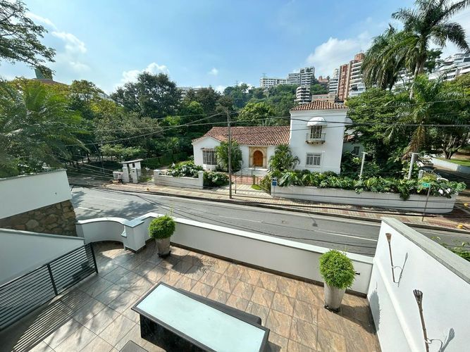 Casa de 4 alcobas en venta en Juanambu, Cali, 380 m² · foto 22 de 24