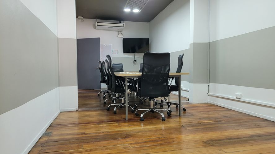 Casa de 11 alcobas en venta en Centenario, Cali, 320 m² · foto 7 de 24