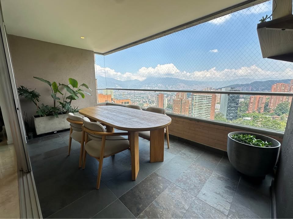 Apartamento en arriendo en El Tesoro, Medellín · foto 10 de 10