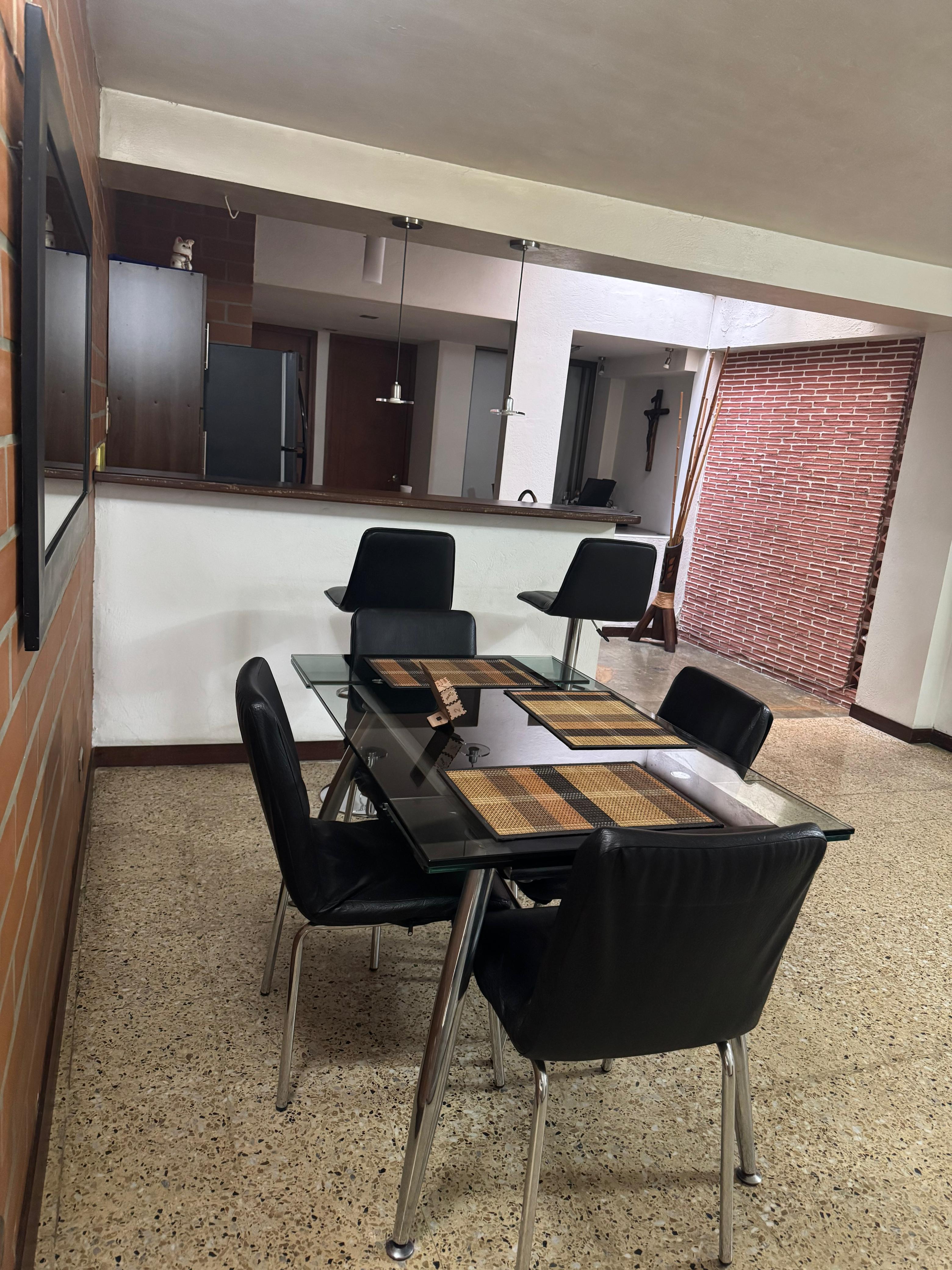 Casa en venta en Laureles, Medellín 2