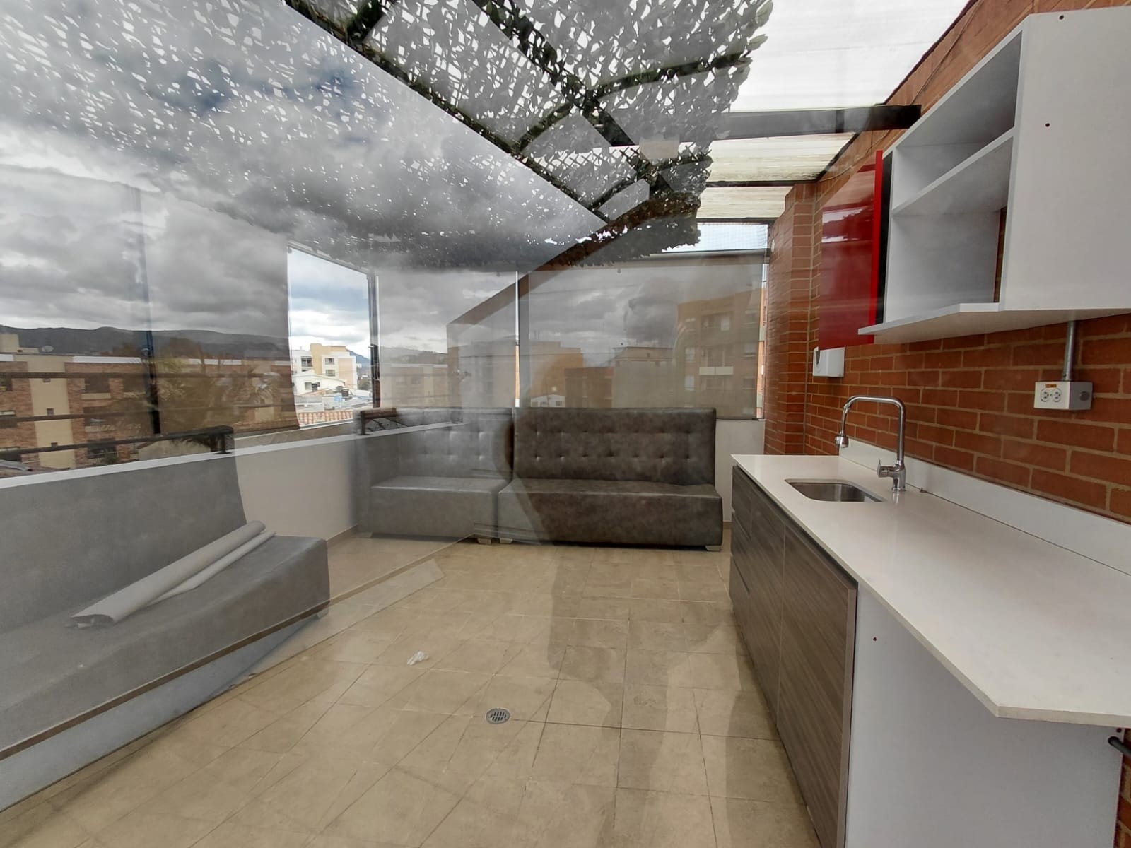Casa en venta en Las Villas, Bogotá · foto 3 de 24