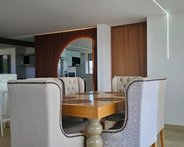 Apartamento de 3 alcobas en venta en El Poblado, Medellín, 165 m² · foto 4 de 14