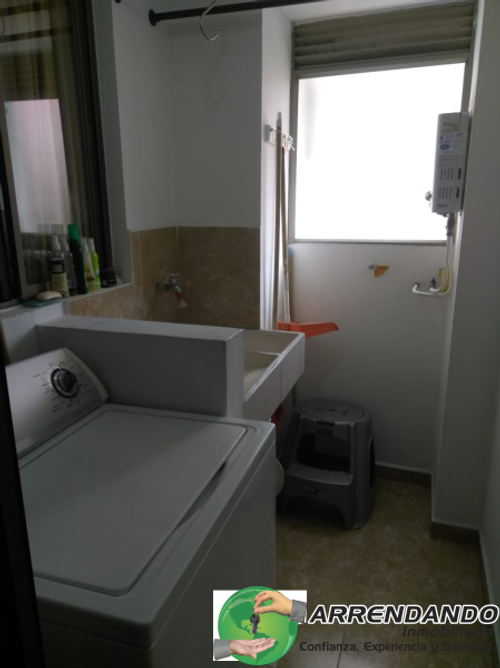 Apartamento de 2 alcobas en venta en Las Lomitas, Sabaneta, 67 m² · foto 13 de 13