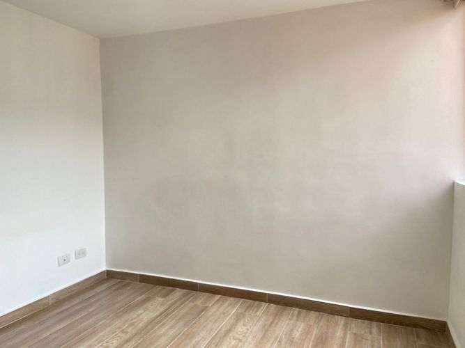 Apartamento de 2 alcobas en venta en Los Alcazares, Sabaneta, 60 m² · foto 8 de 17