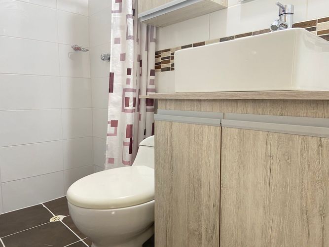 Apartamento de 2 alcobas en venta en Los Alcazares, Sabaneta, 60 m² · foto 17 de 17