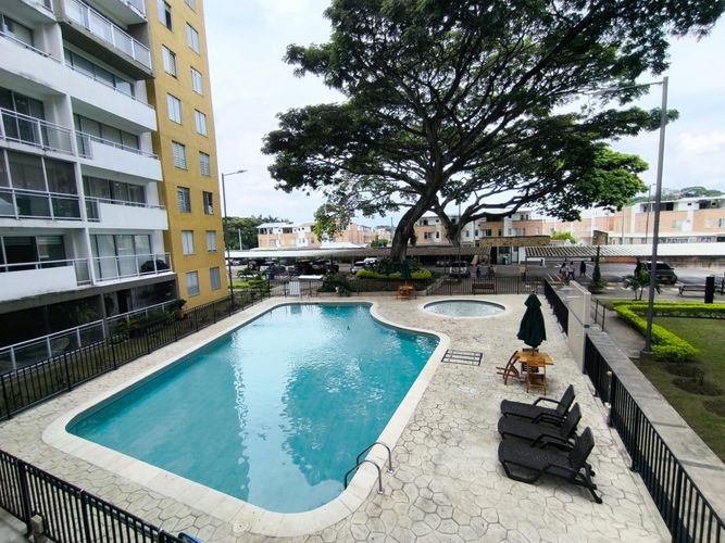 Apartamento de 3 alcobas en venta en Las Mercedes, Palmira, 86 m² · foto 2 de 24