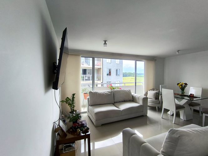 Apartamento de 3 alcobas en venta en Las Mercedes, Palmira, 86 m² · foto 9 de 24