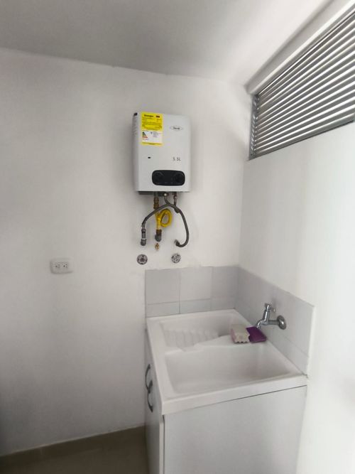 Apartamento de 3 alcobas en venta en Las Mercedes, Palmira, 86 m² · foto 12 de 24