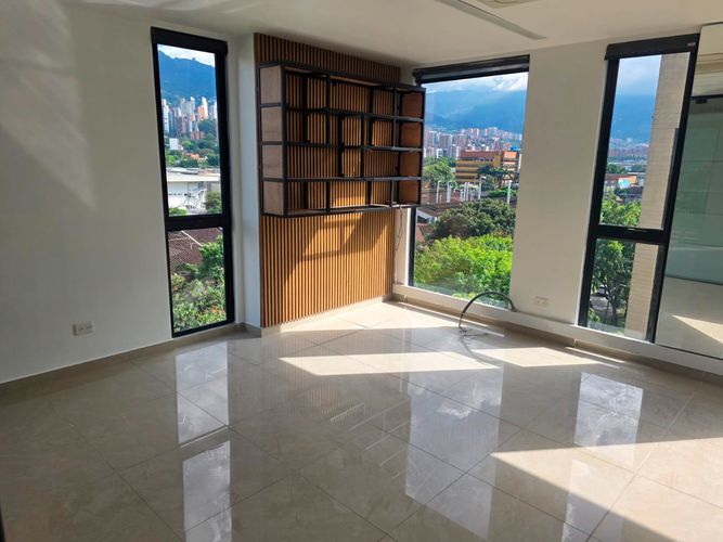 Oficina en arriendo en Cristo Rey, Medellín, 150 m² · foto 7 de 19
