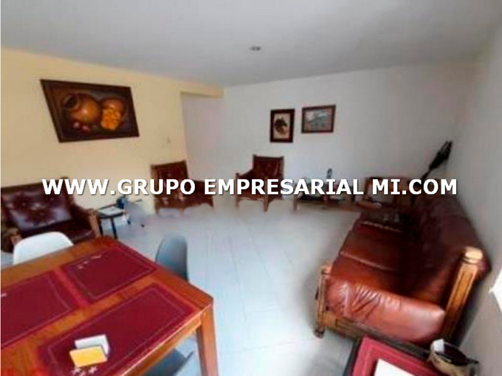 Apartamento en venta en San benito, Medellín 3