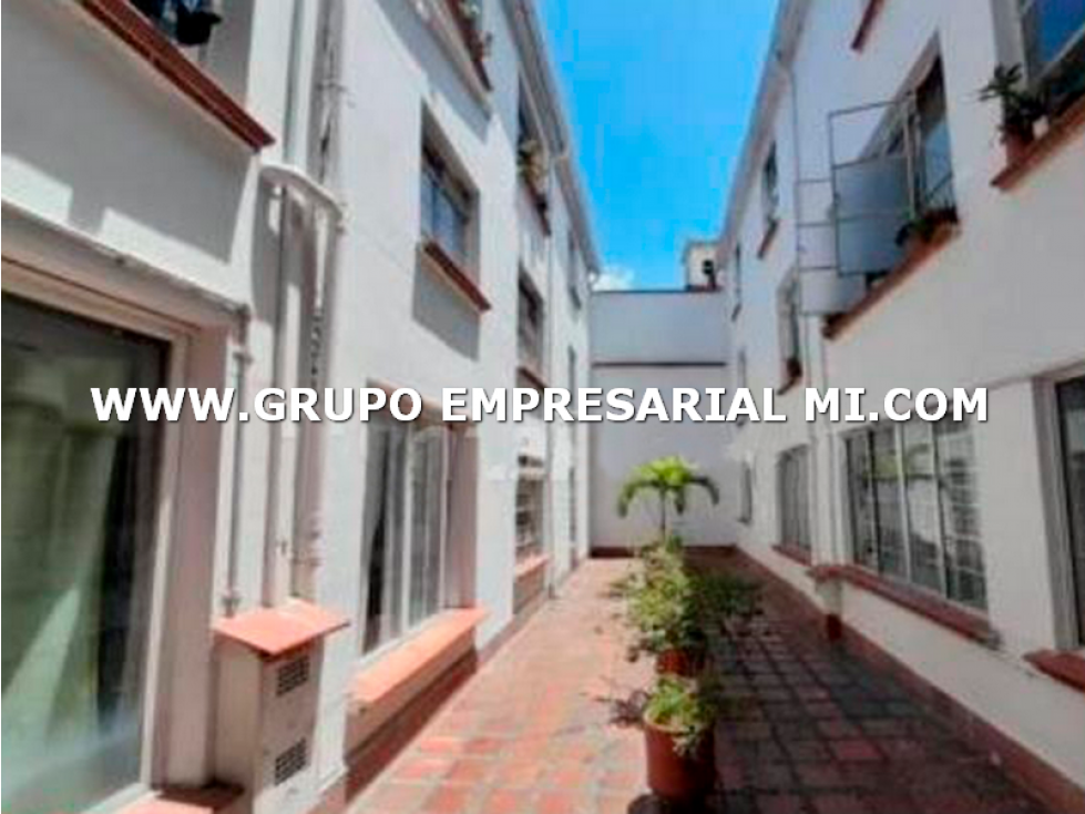 Apartamento en venta en San benito, Medellín 4
