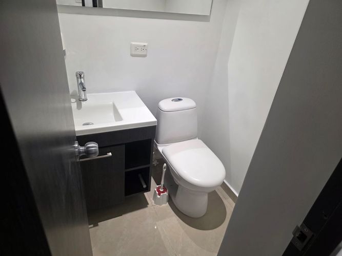 Oficina en arriendo en Cristo Rey, Medellín, 150 m² · foto 17 de 18
