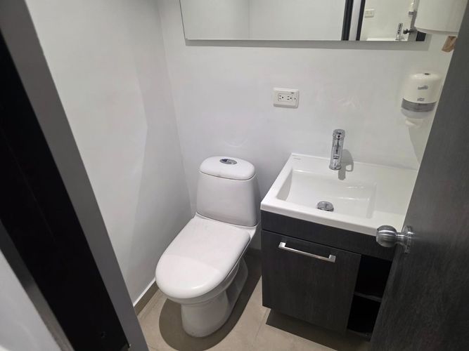 Oficina en arriendo en Cristo Rey, Medellín, 150 m² · foto 18 de 18