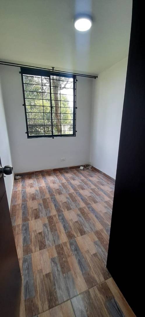 Apartamento en venta en Cr La Estancia Et Iii, Mosquera · foto 9 de 18