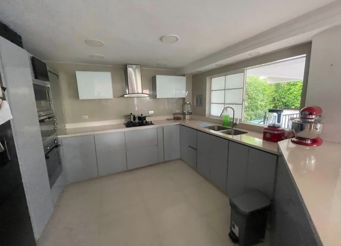 Casa de 4 alcobas en venta en Cañaveral, Floridablanca, 420 m² · foto 3 de 20