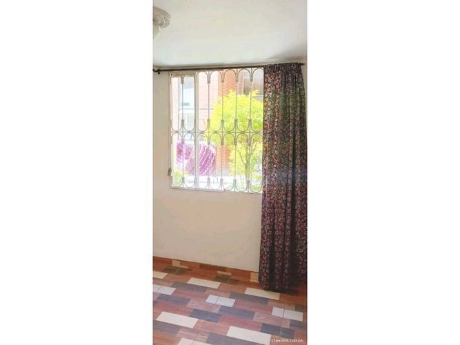 Apartamento de 2 alcobas en venta en Altos De Camilo Torres, Soacha, 45 m² · foto 3 de 8