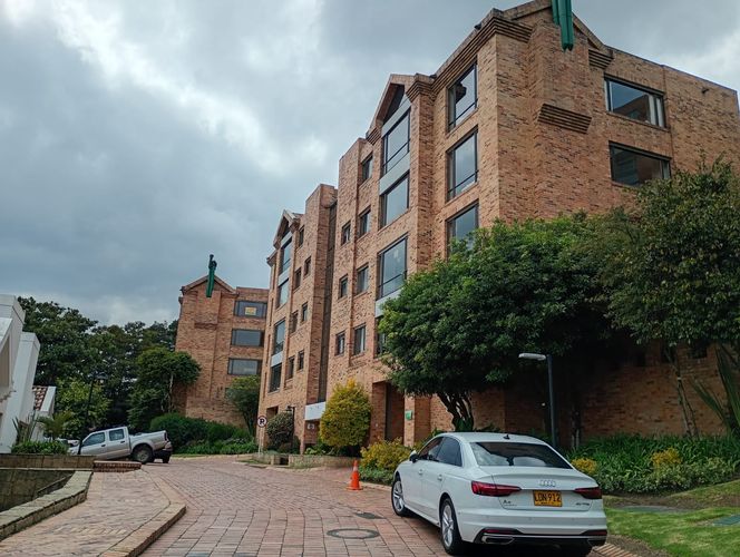 Apartamento de 3 alcobas en venta en Lindaraja, Bogotá, 170 m² · foto 20 de 24