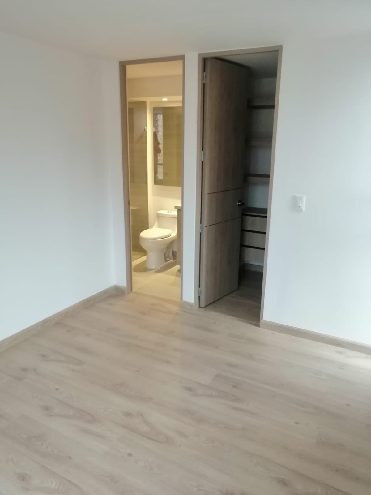 Apartamento en venta en Gran Granada, Bogotá · foto 4 de 16