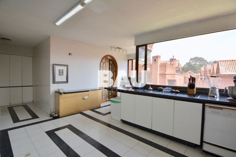 Apartamento de 4 alcobas en venta en Club De Los Lagartos, Bogotá, 384 m² · foto 17 de 24