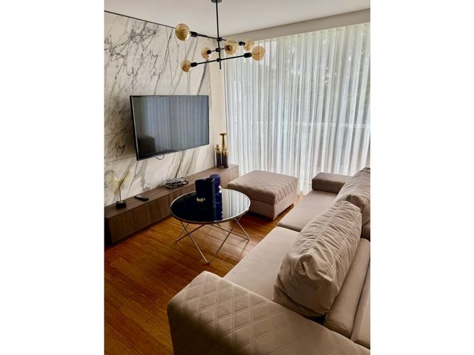 Apartamento de 2 alcobas en venta en El Diamante 2, Medellín, 70 m² · foto 14 de 21