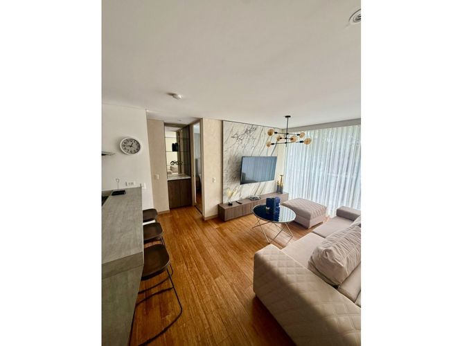 Apartamento de 2 alcobas en arriendo en El Diamante 2, Medellín, 70 m² · foto 4 de 21