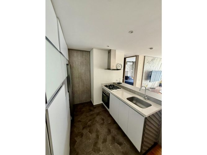 Apartamento de 2 alcobas en arriendo en El Diamante 2, Medellín, 70 m² · foto 7 de 21