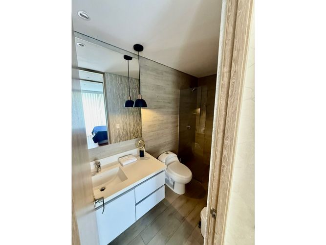 Apartamento de 2 alcobas en arriendo en El Diamante 2, Medellín, 70 m² · foto 12 de 21