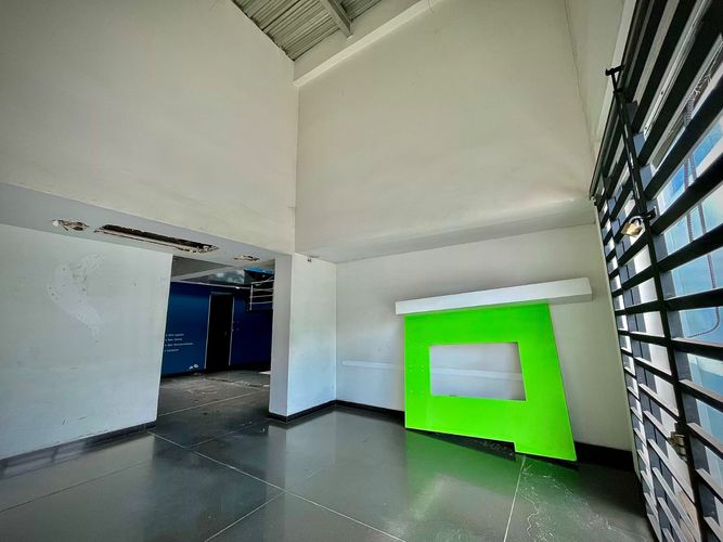 Edificio en venta en Prados Del Norte, Cali, 642 m² · foto 7 de 19