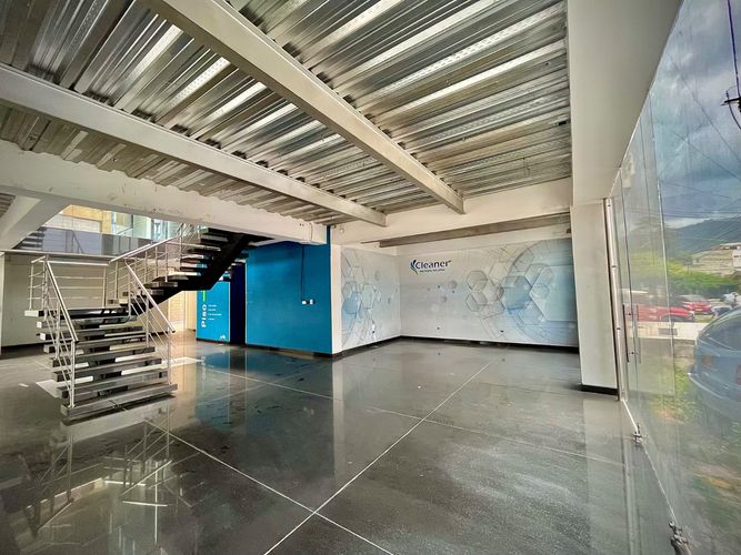 Edificio en venta en Prados Del Norte, Cali, 642 m² · foto 15 de 19
