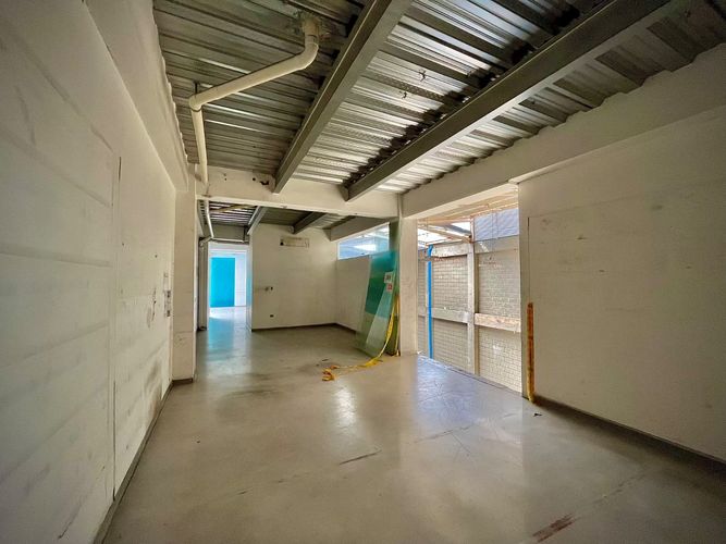 Edificio en venta en Prados Del Norte, Cali, 642 m² · foto 17 de 19