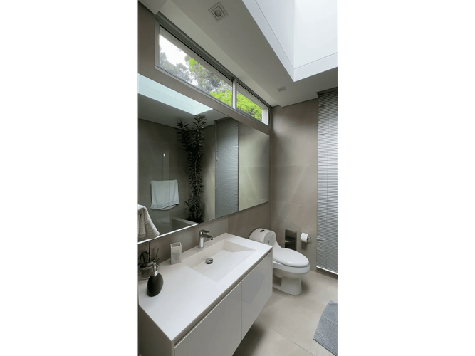 Casa de 4 alcobas en venta en Sotileza, Bogotá, 497 m² · foto 4 de 7