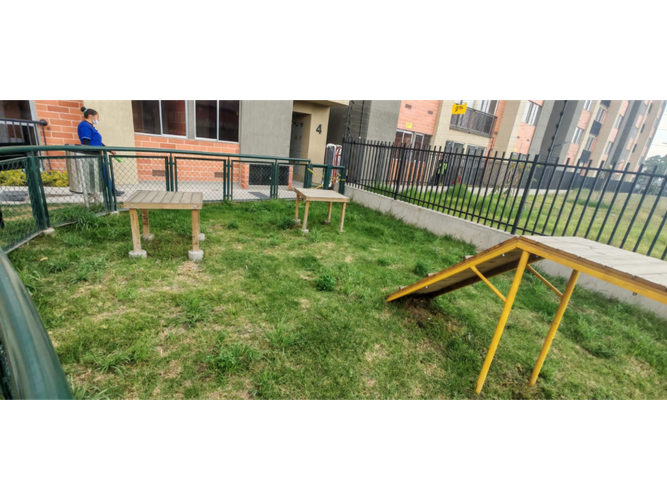 Apartamento de 3 alcobas en venta en Boston, Bogotá, 46 m² · foto 11 de 17